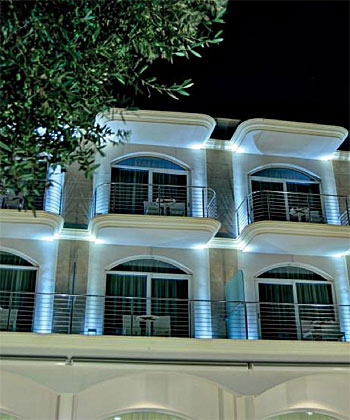 Balkon-LED-Beleuchtung mit Bodeneinbauleuchte