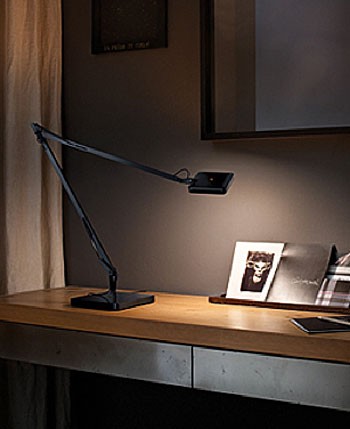 LED Schreibtischleuchte Kelvin von Flos